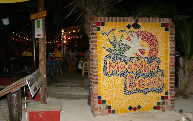 Moomba Beach Bar & Restaurant